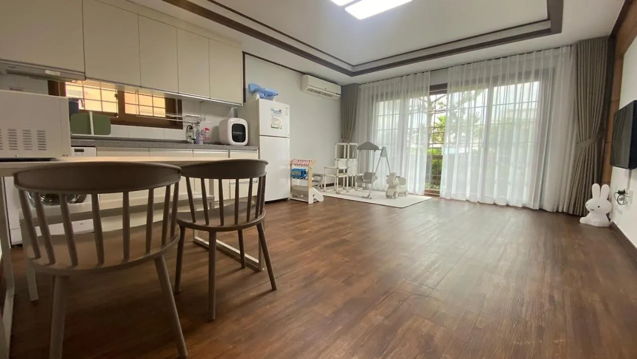 Jeju Time-Travel Pension 0*,  Sydkorea
